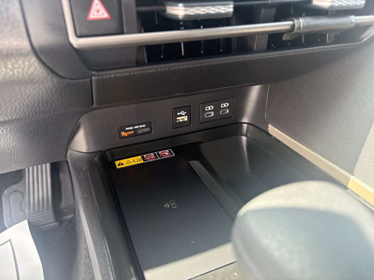 Used 2026 Toyota Camry LE FWD image 27