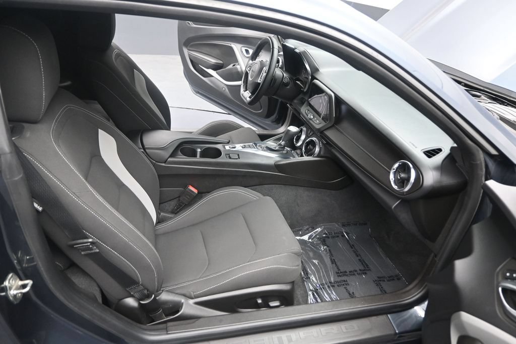 Used 2022 Chevrolet Camaro LT w/ RS Package RWD image 18