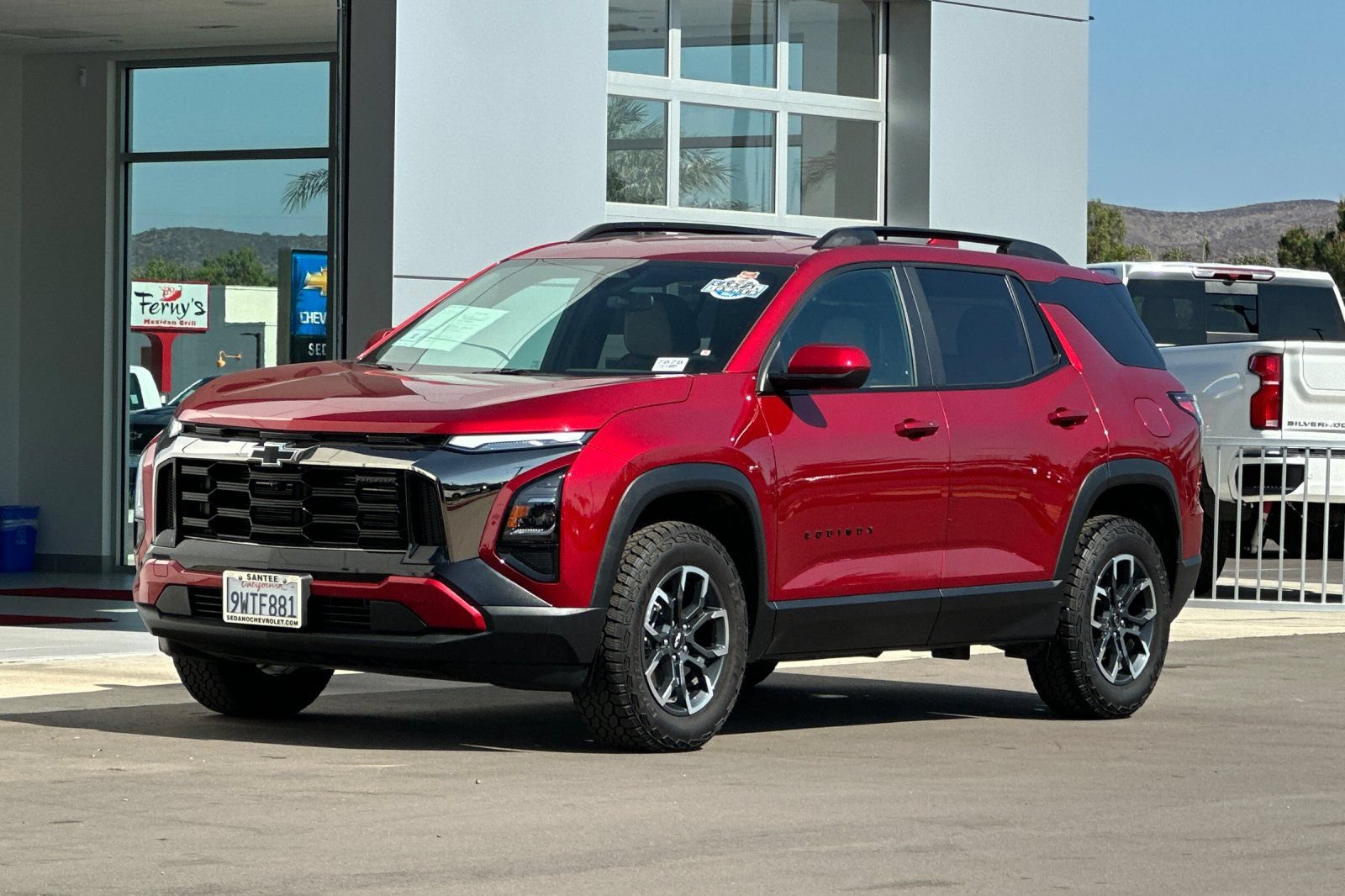 Used 2025 Chevrolet Equinox ACTIV FWD image 8
