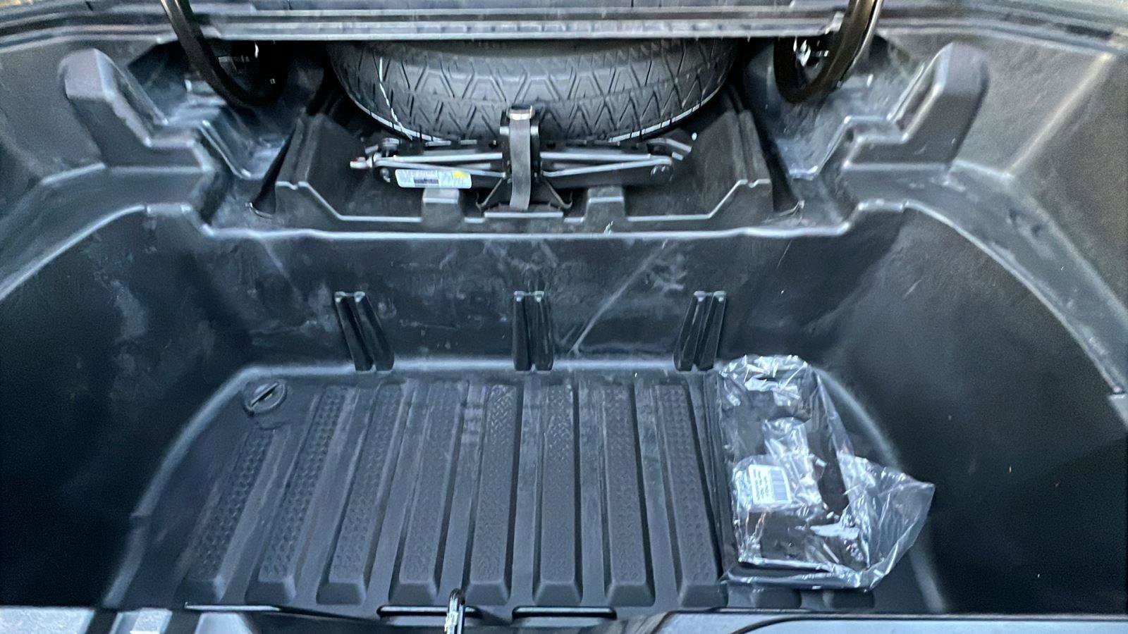 New 2026 Honda Ridgeline Black Edition image 17