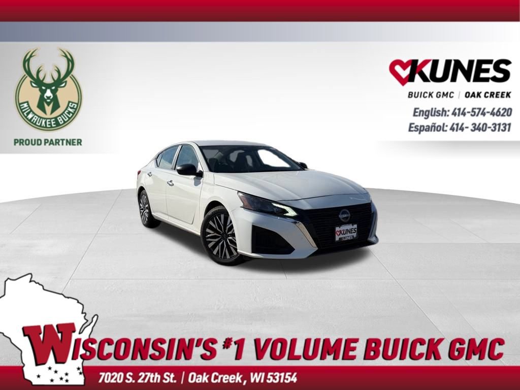 Used 2025 Nissan Altima 2.5 SV
