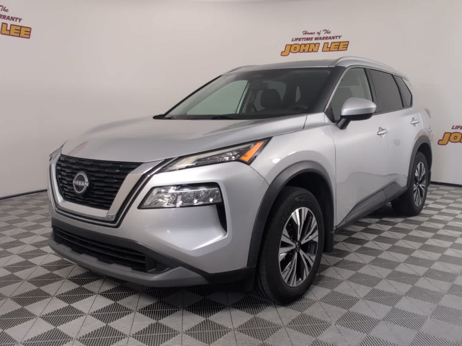 Used 2023 Nissan Rogue SV w/ SV Premium B Package