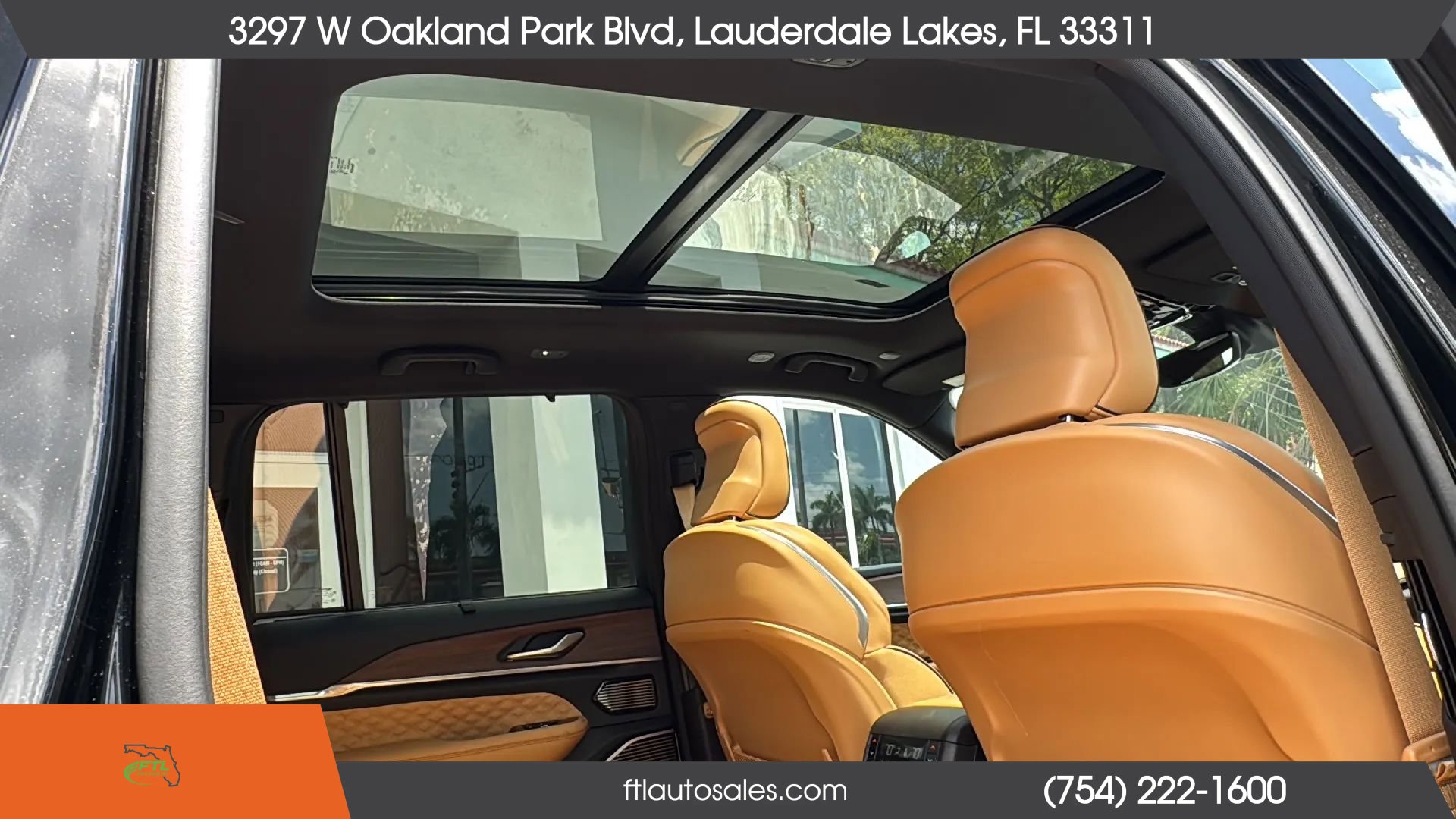 Used 2022 Jeep Grand Cherokee Summit w/ Luxury Tech Group V AWD/4WD image 49