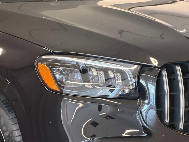 Certified 2022 Mercedes-Benz GLS 63 AMG 4MATIC image 9