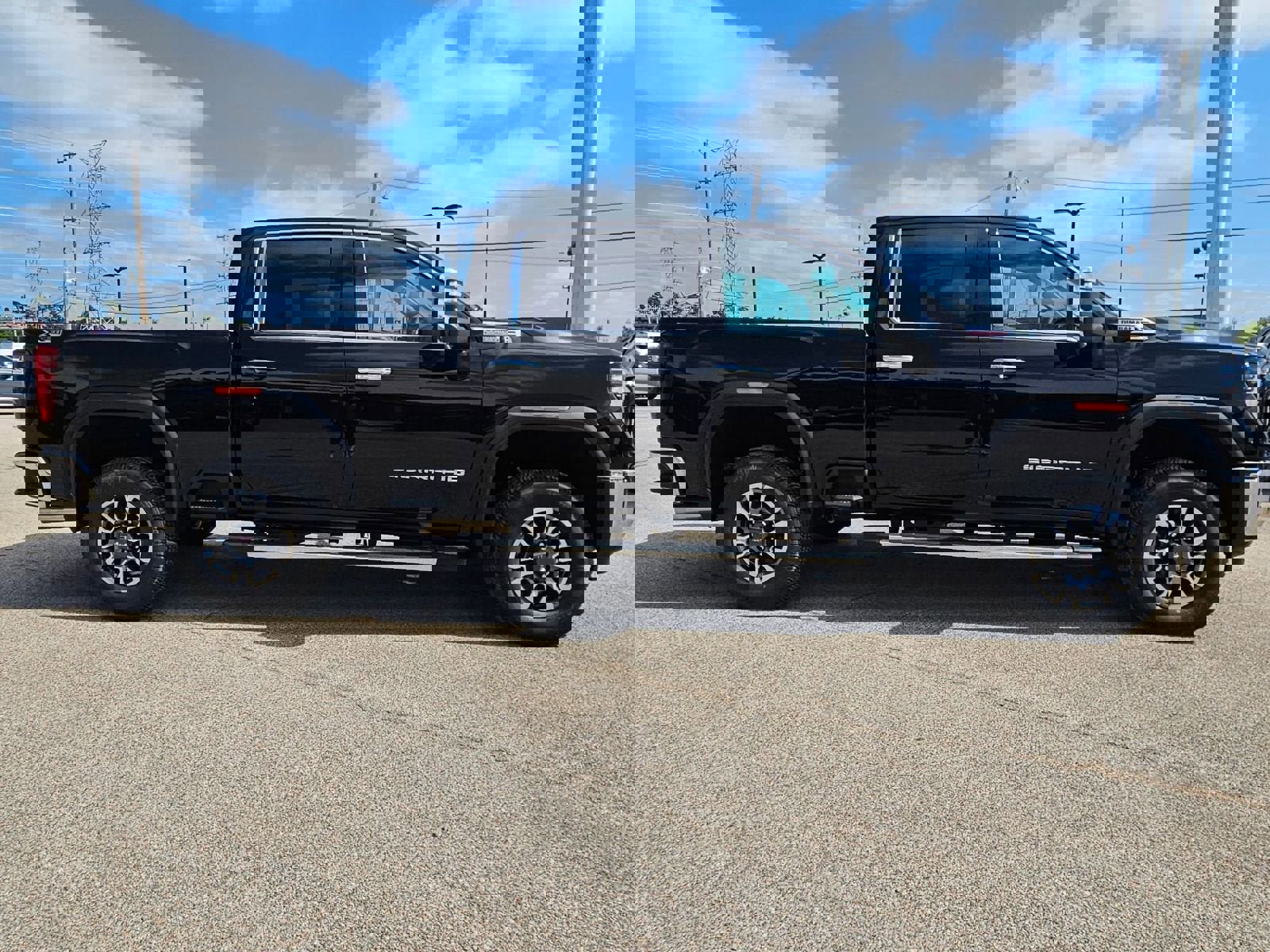 New 2026 GMC Sierra 2500 SLT w/ SLT Convenience Package image 7