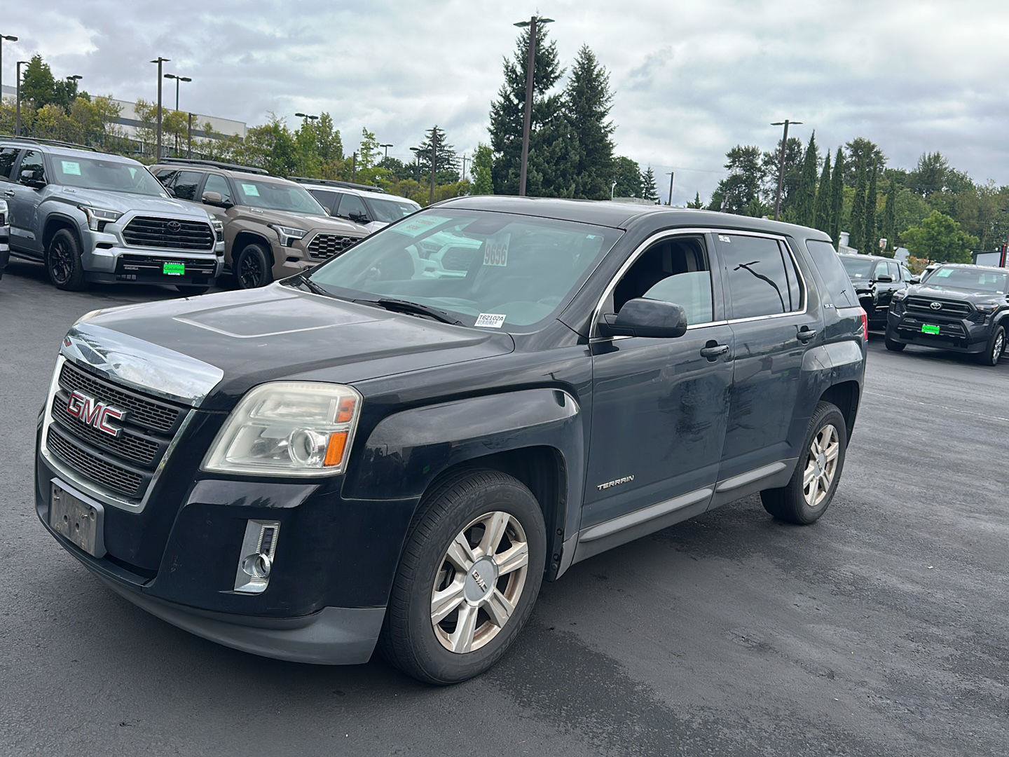 Used 2014 GMC Terrain SLE AWD/4WD image 1