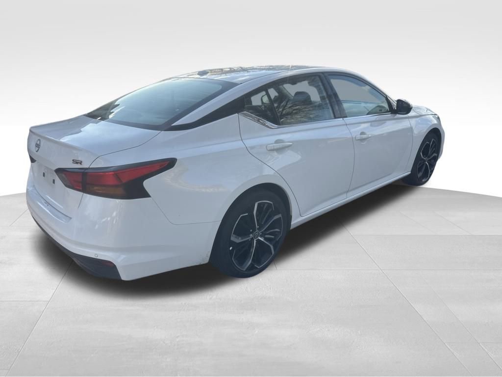 Used 2024 Nissan Altima 2.5 SR image 22
