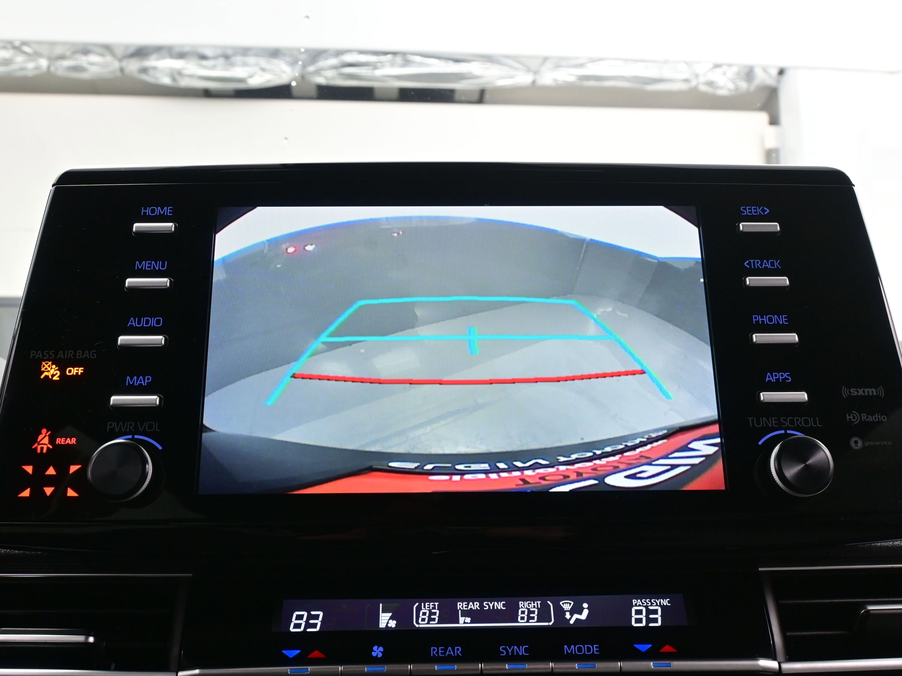 Used 2024 Toyota Sienna XLE image 20