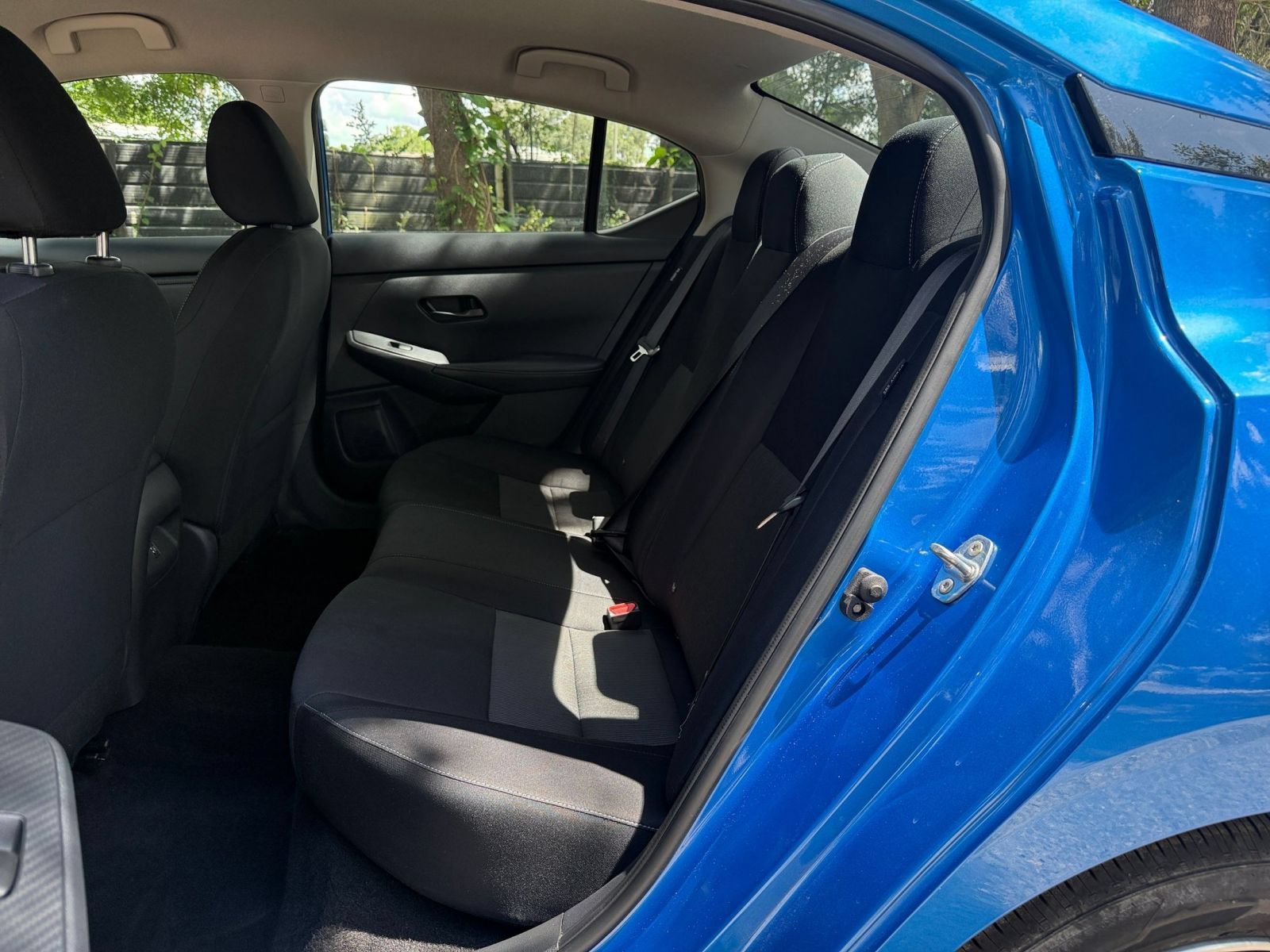 Used 2025 Nissan Sentra SV FWD image 35