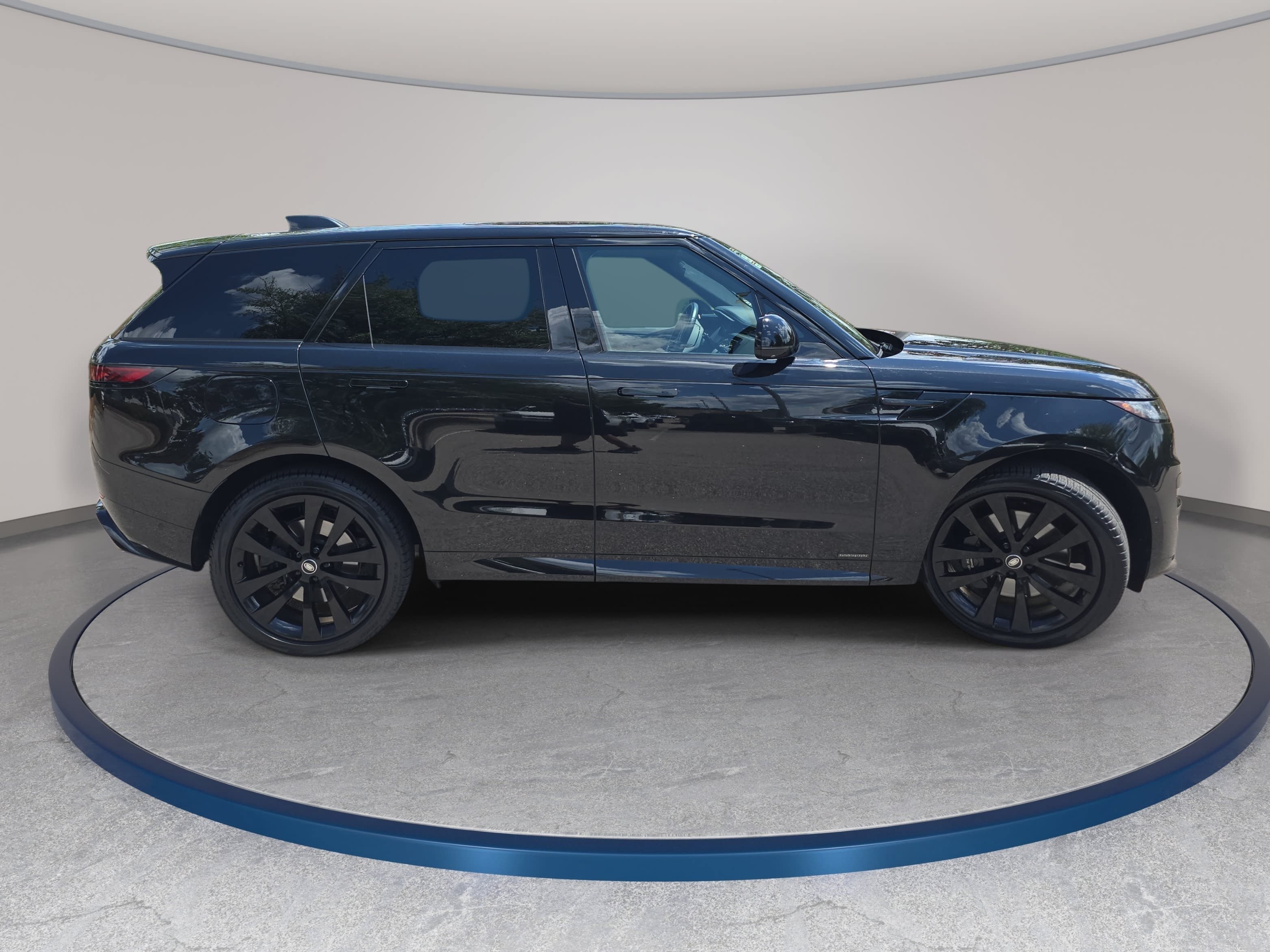 Certified 2025 Land Rover Range Rover Sport Autobiography AWD/4WD image 4