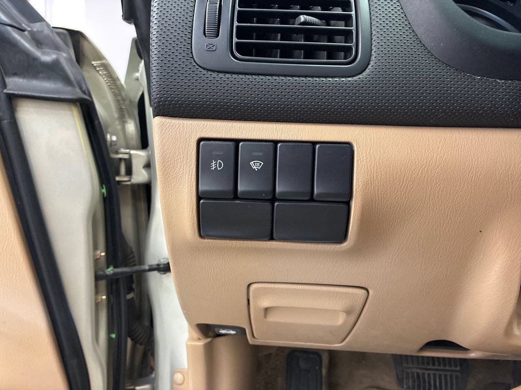 Used 2005 Subaru Forester 2.5XS AWD/4WD image 11