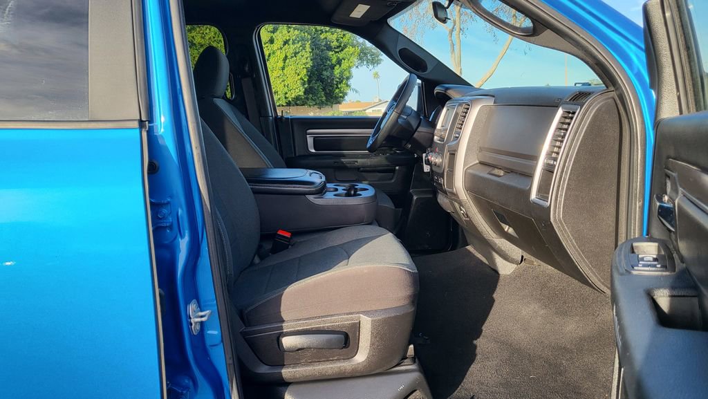 Used 2024 RAM 1500 Classic Warlock image 16