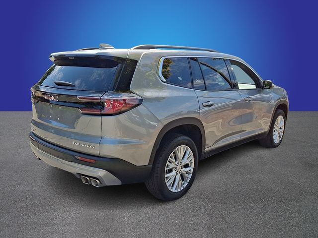 Used 2026 GMC Acadia Elevation w/ Elevation Premium Package FWD image 4