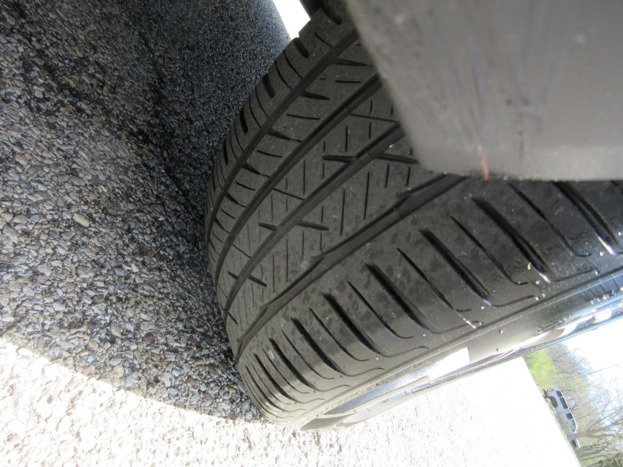 Used 2021 Toyota Venza LE w/ Carpet Mat Package (TMS) AWD/4WD image 19