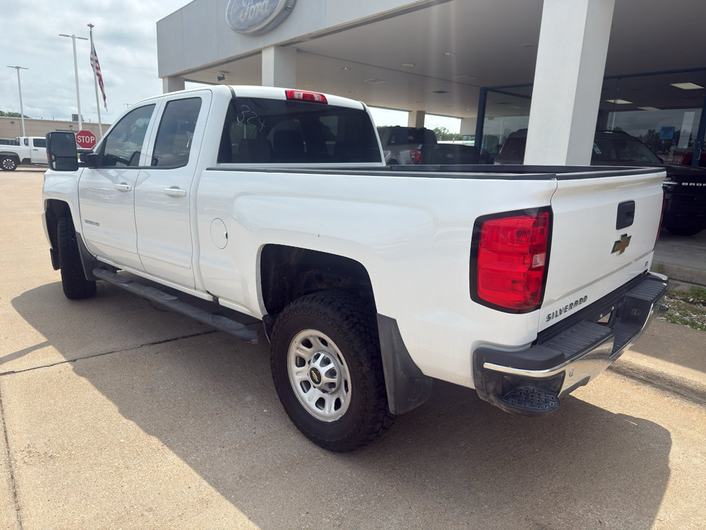 Used 2018 Chevrolet Silverado 2500 LT AWD/4WD image 8