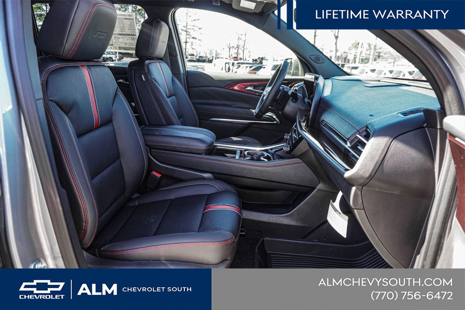 New 2026 Chevrolet Traverse RS w/ LPO, Floor Liner Package FWD image 22