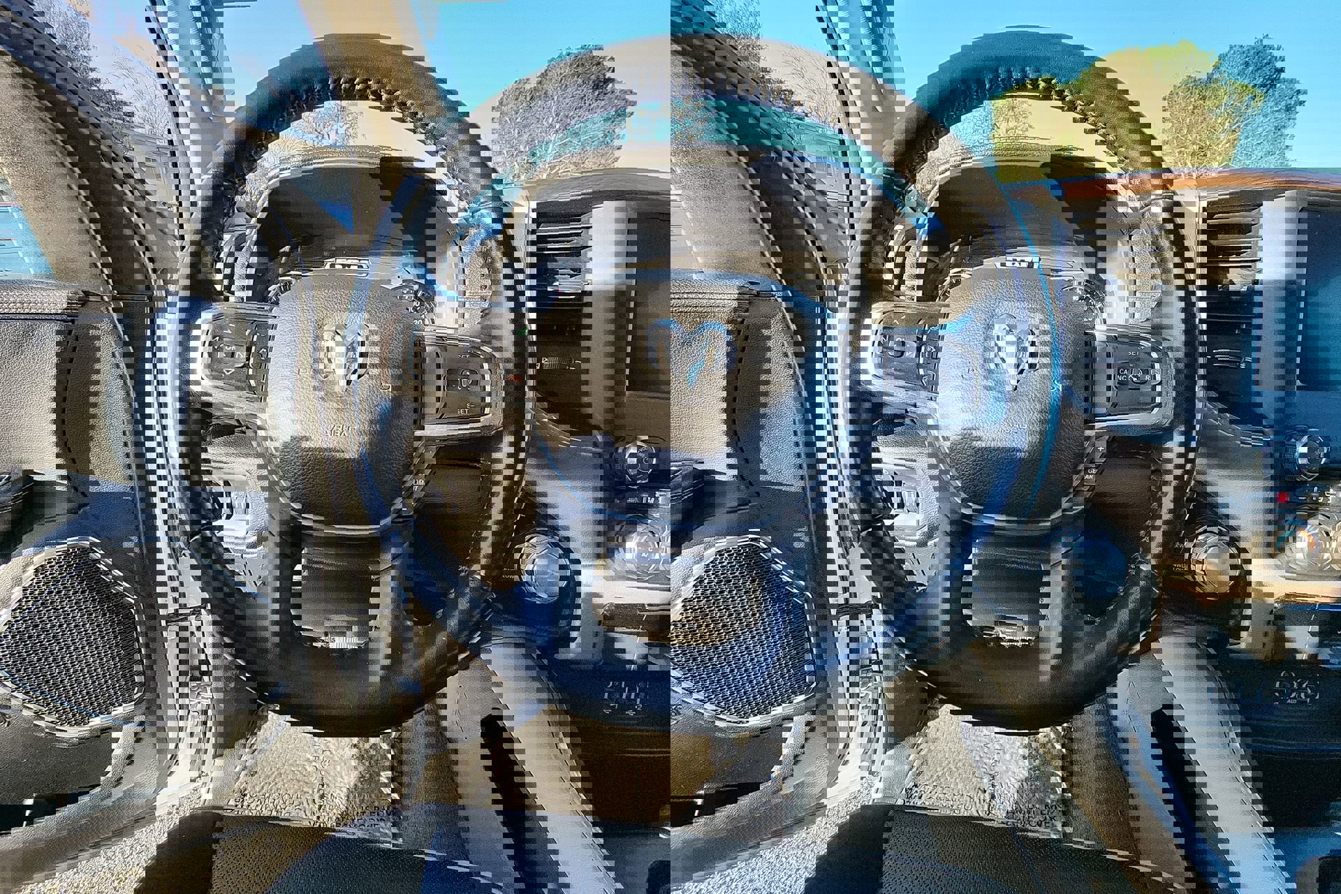 Certified 2022 RAM 1500 Laramie image 11