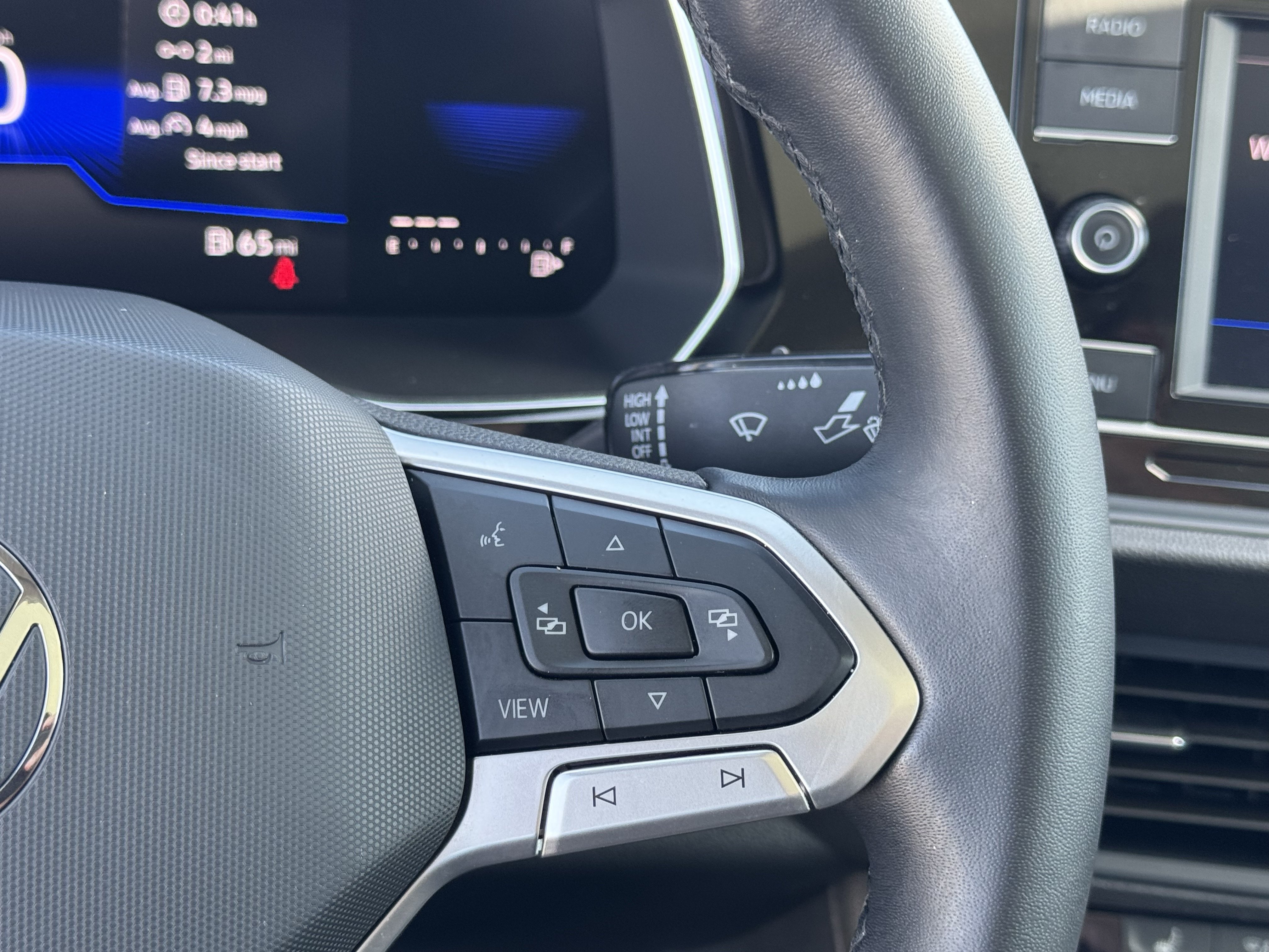 Certified 2024 Volkswagen Jetta SE FWD image 19