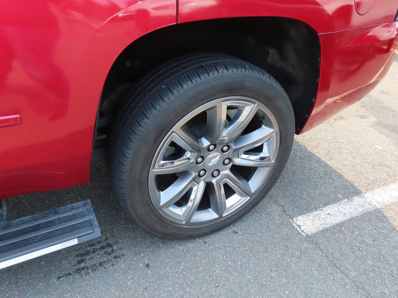 Used 2015 Chevrolet Tahoe LTZ AWD/4WD image 10