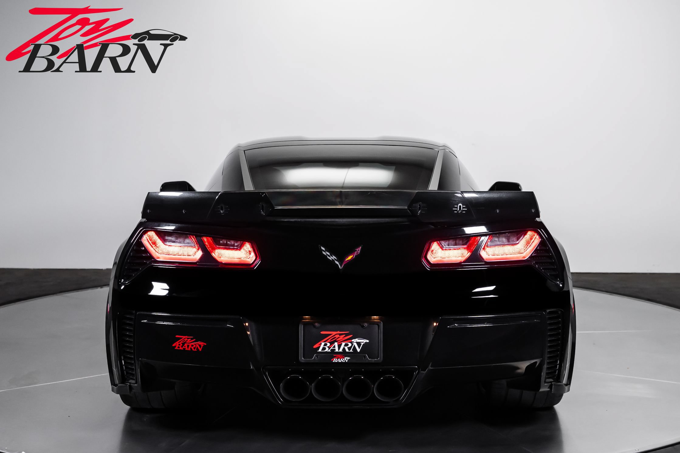 Used 2018 Chevrolet Corvette Z06 RWD image 12