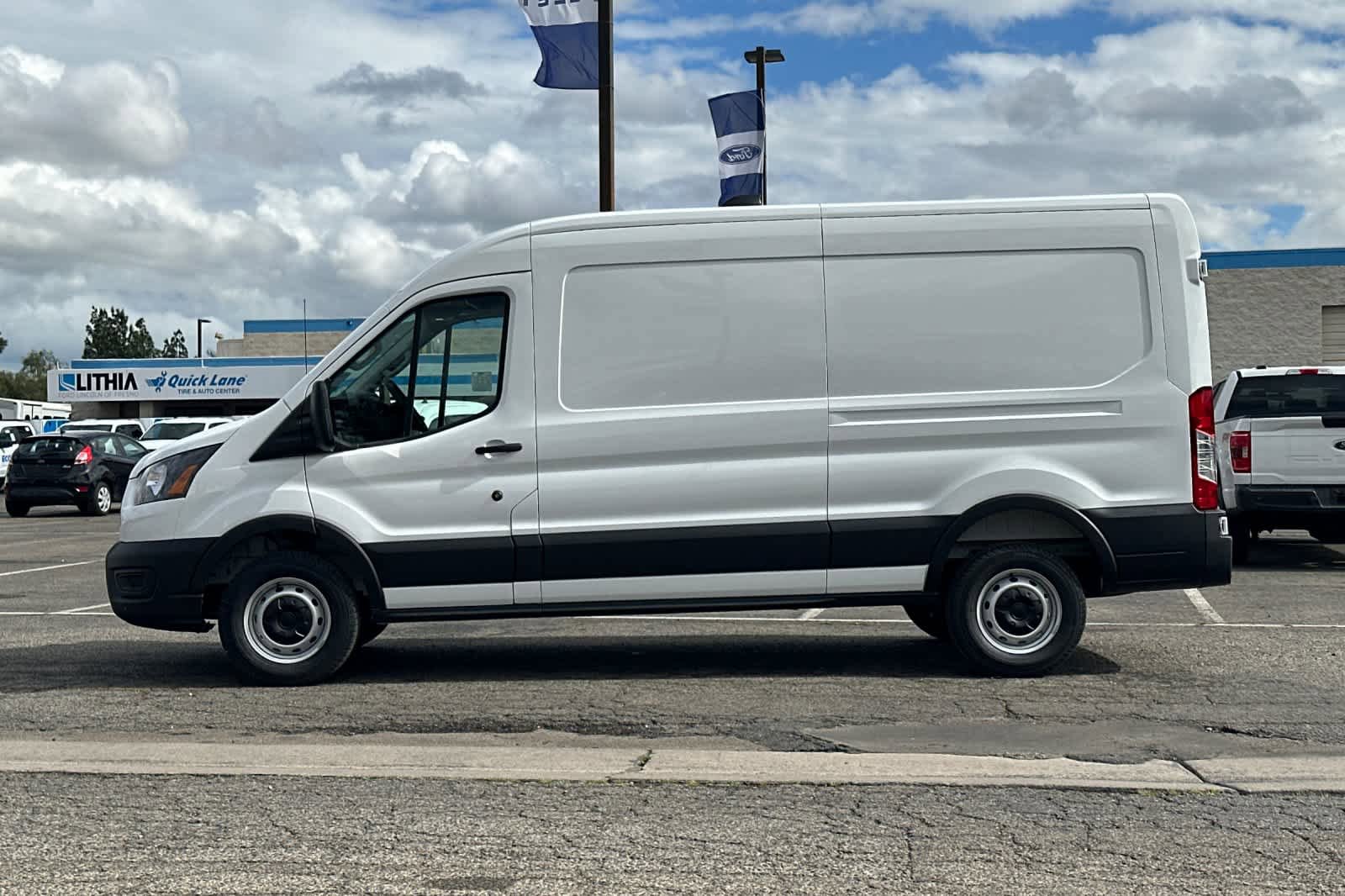 New 2026 Ford Transit 250 148 Medium Roof w/ Load Area Protection Package video 4