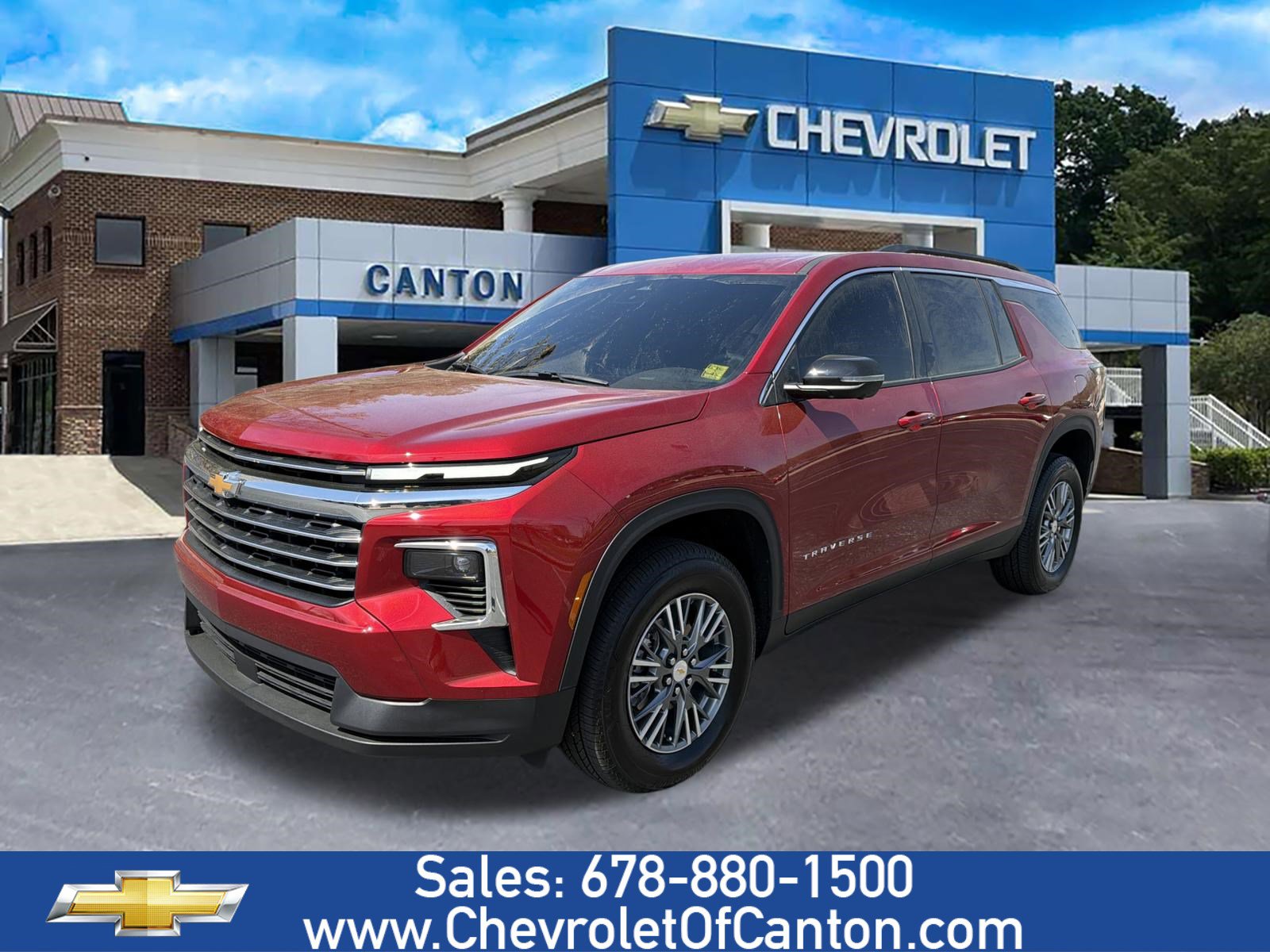 Used 2026 Chevrolet Traverse LT w/ Driver Confidence Package image 1