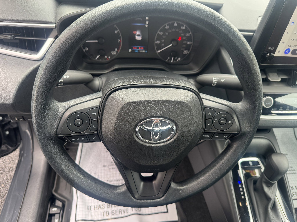 Used 2023 Toyota Corolla LE image 13