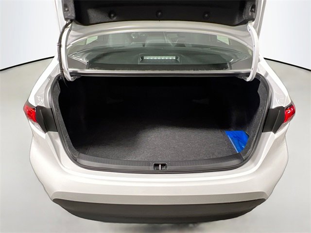 New 2025 Toyota Corolla LE image 31