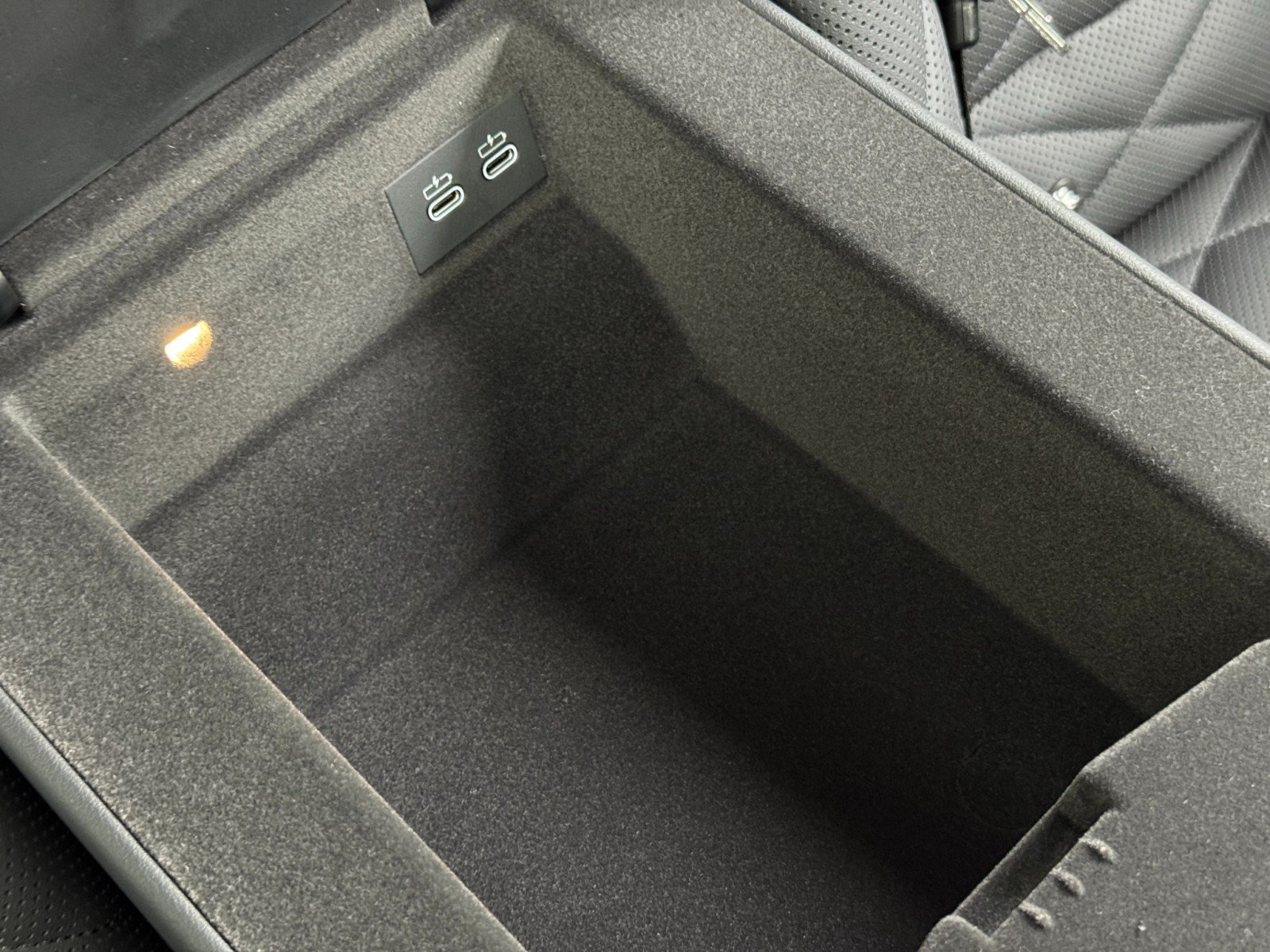 Used 2024 BMW 740i w/ Premium Package 2 RWD image 45