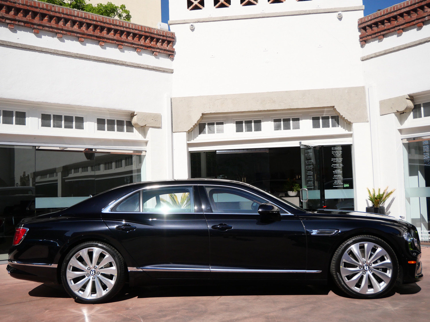 New 2026 Bentley Flying Spur V8 AWD/4WD image 5