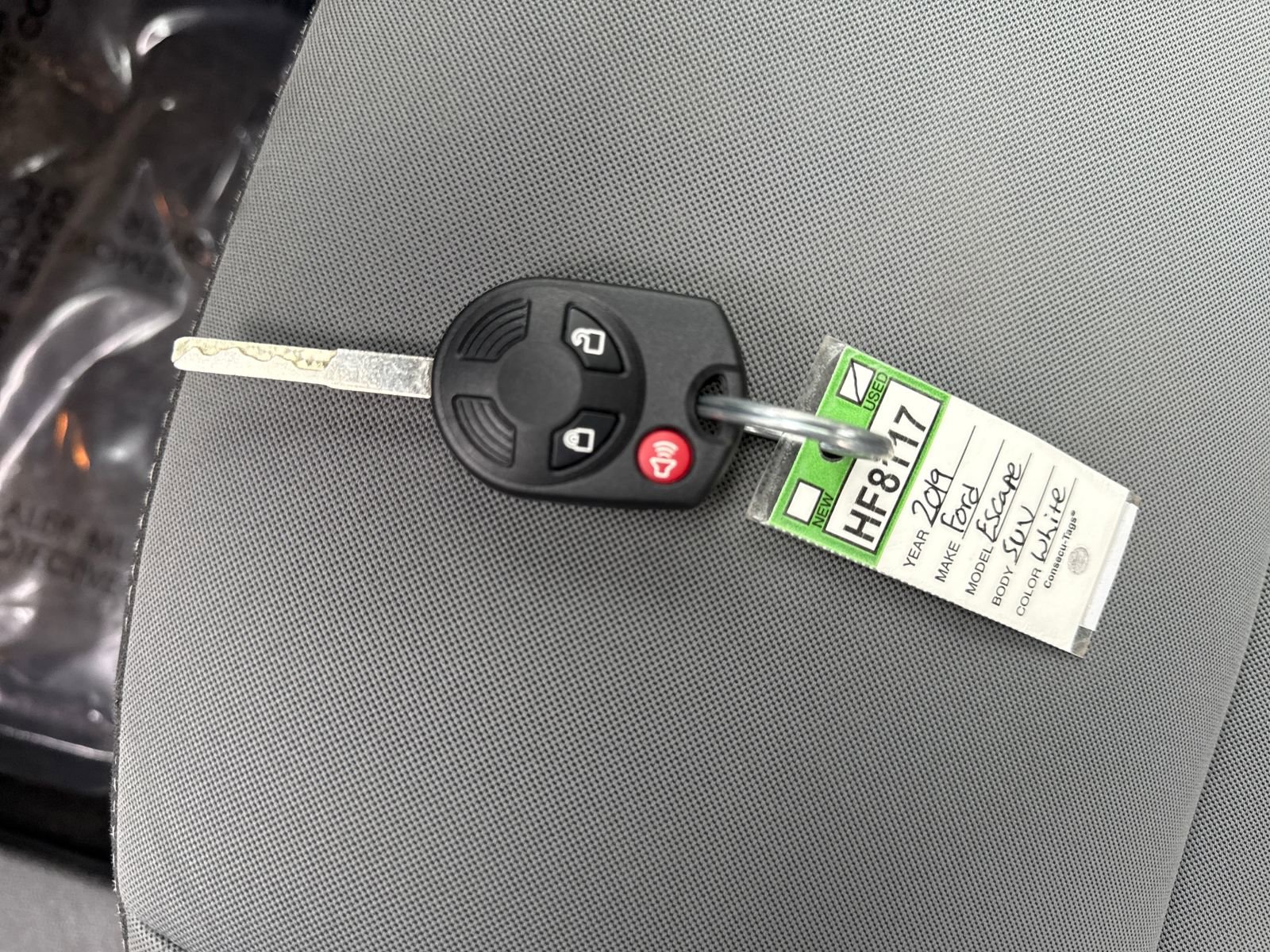 Used 2019 Ford Escape S image 29