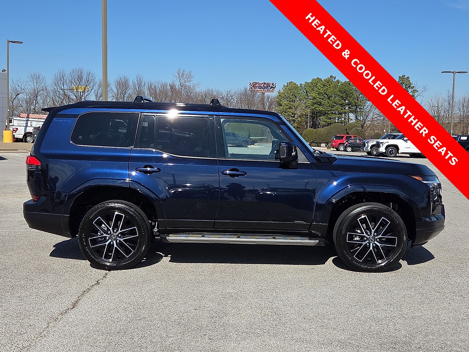 Used 2024 Lexus GX 550 GX 550 Premium+ w/ Accessory Package (Z1) image 6