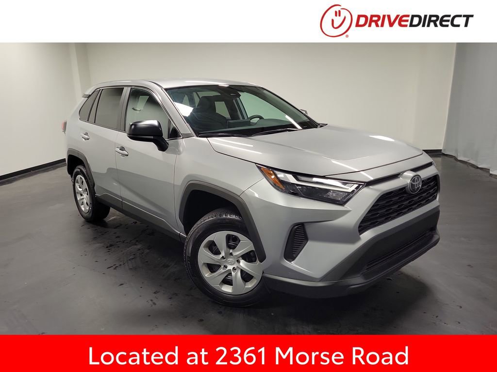 Used 2023 Toyota RAV4 LE image 1