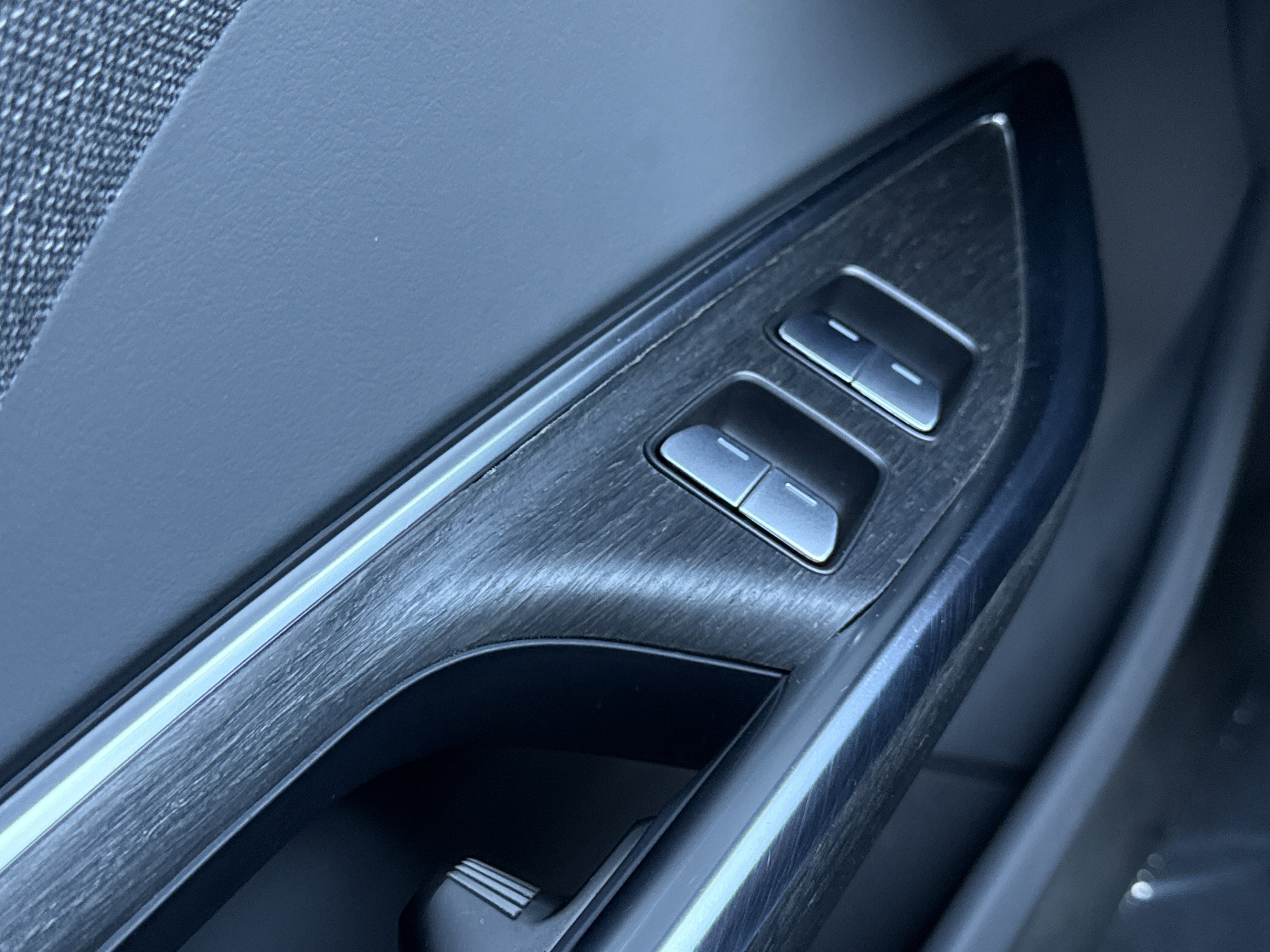 Used 2024 Lucid Air Touring image 32