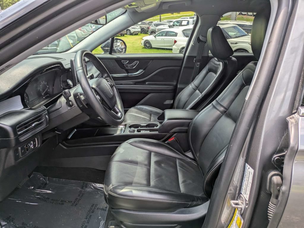 Used 2022 Lincoln Corsair AWD w/ Premium Package image 21