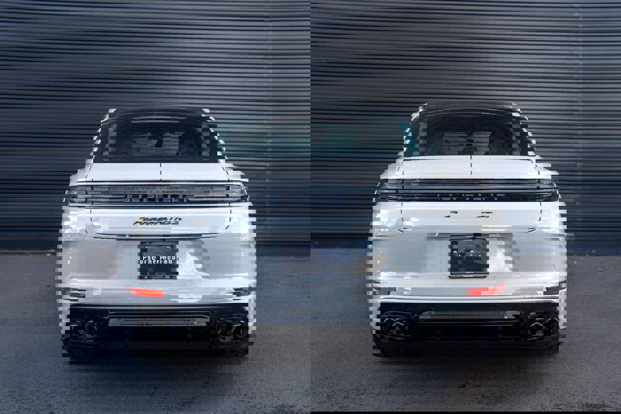 New 2026 Porsche Panamera GTS image 11