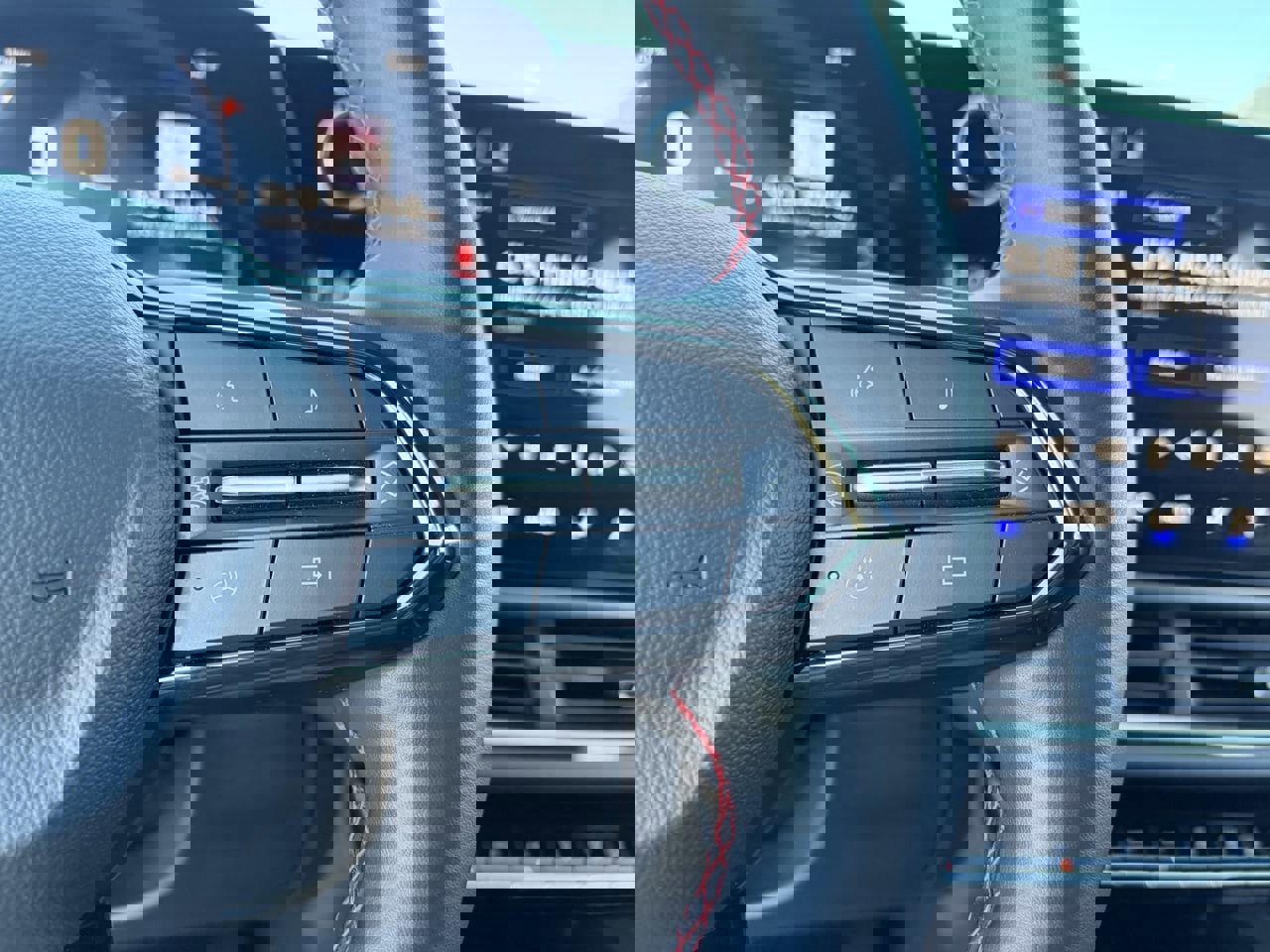 Used 2024 Chevrolet Equinox EV RS image 22