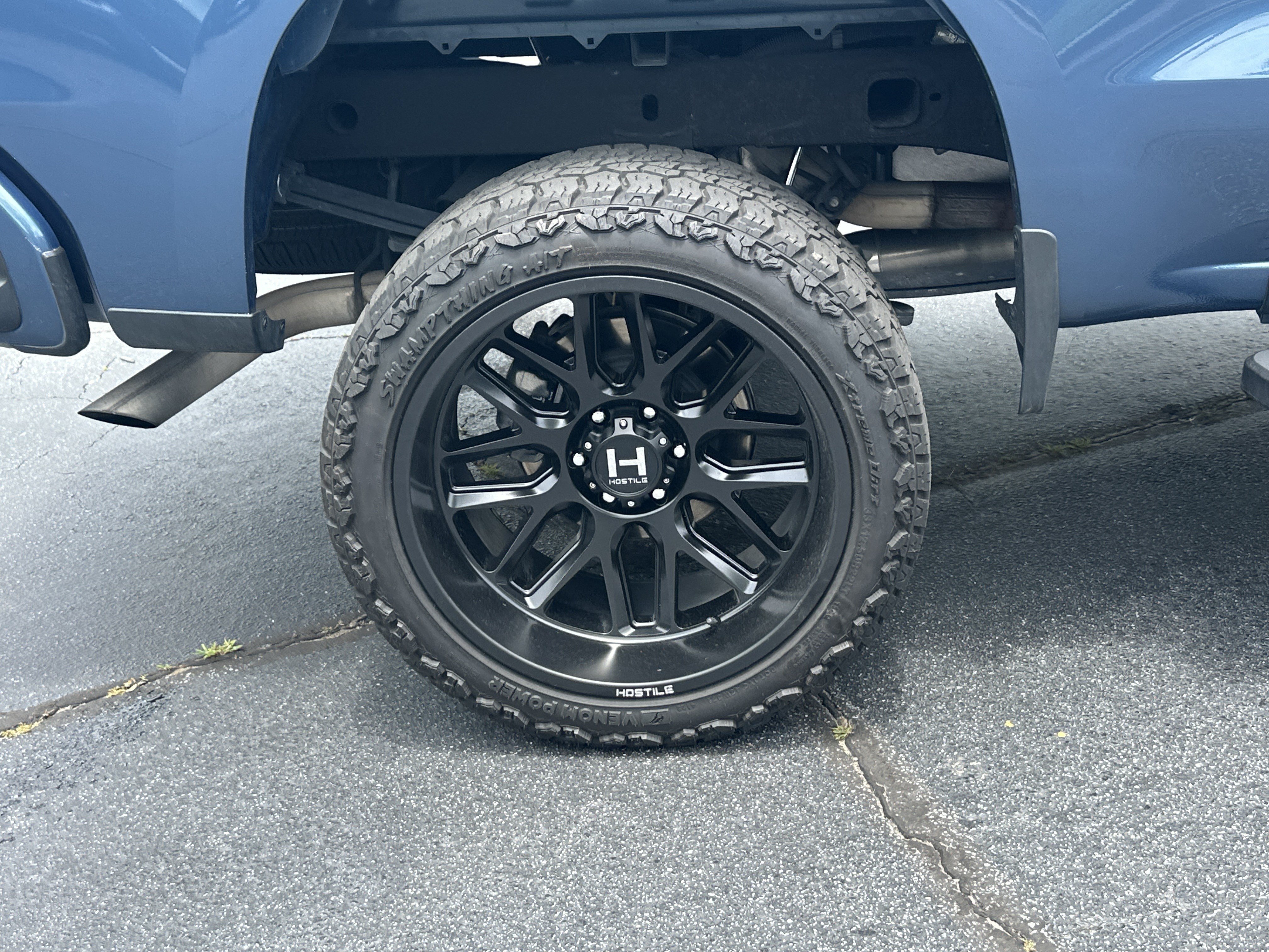 Used 2024 Chevrolet Silverado 1500 Custom RWD image 17