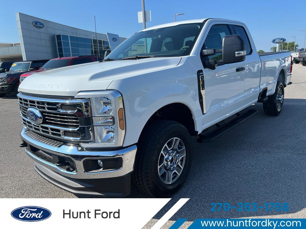 New 2025 Ford F350 XLT w/ 360-Degree Camera Package