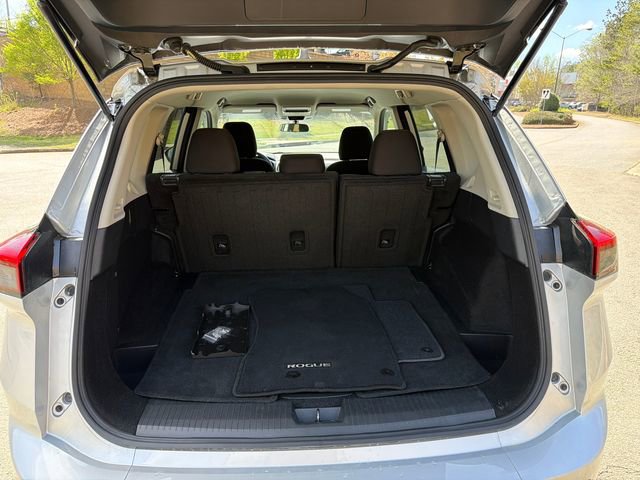 Used 2024 Nissan Rogue S image 18