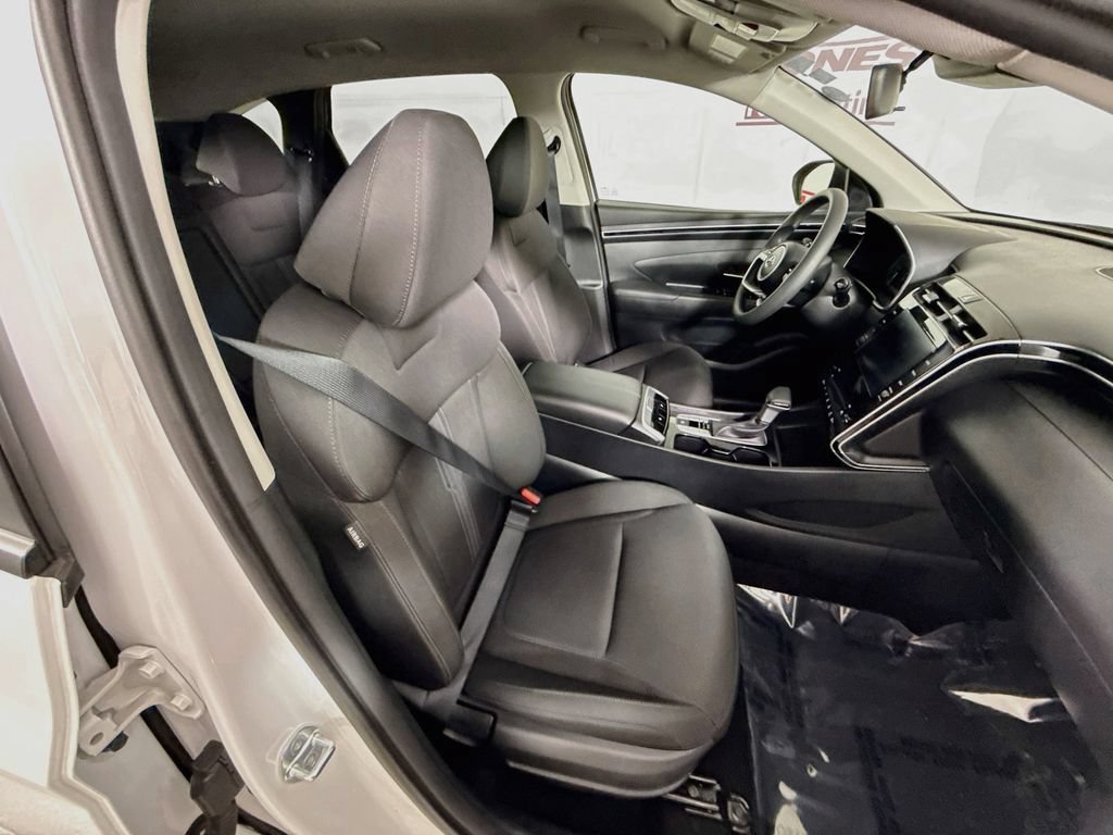 Certified 2024 Hyundai Tucson SEL FWD image 31