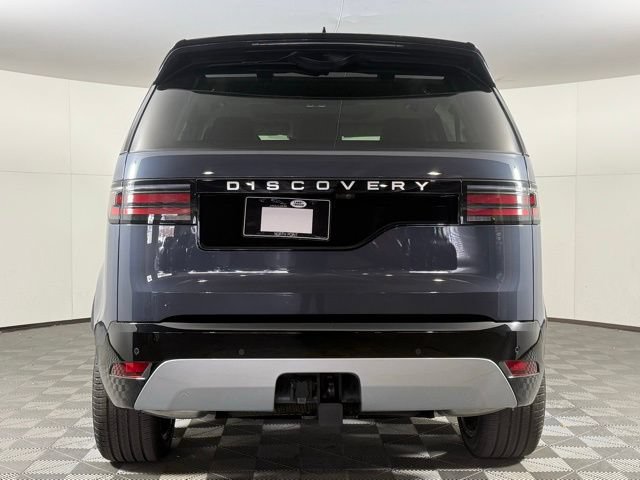 Used 2025 Land Rover Discovery Metropolitan Edition AWD/4WD image 7