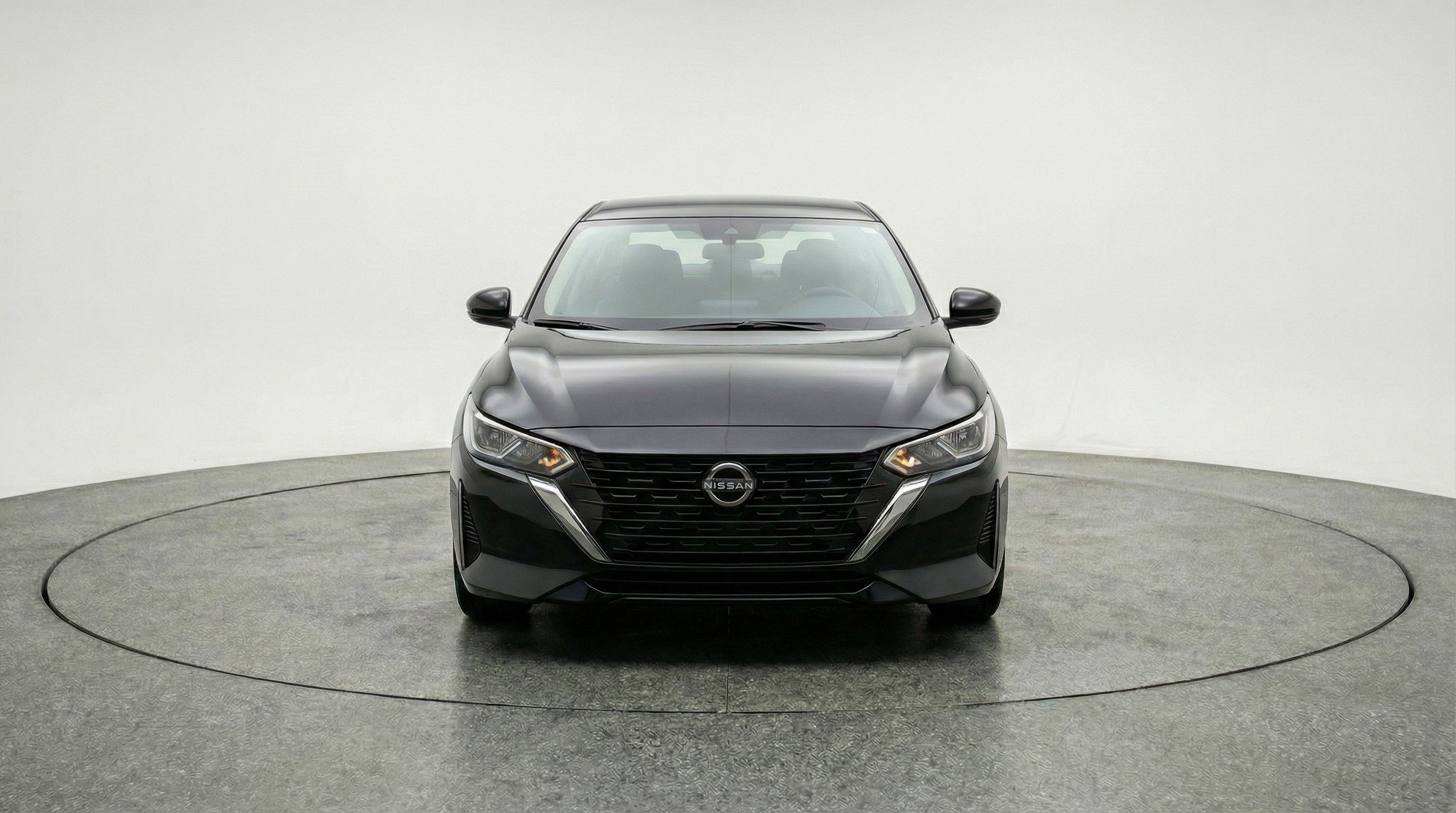 Used 2025 Nissan Sentra S image 2