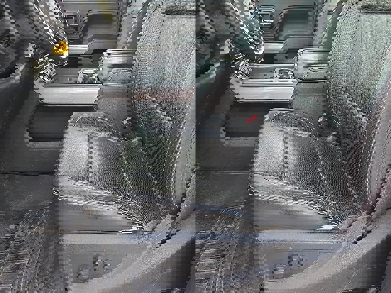 Used 2015 Chevrolet Silverado 2500 LTZ w/ Duramax Plus Package image 13