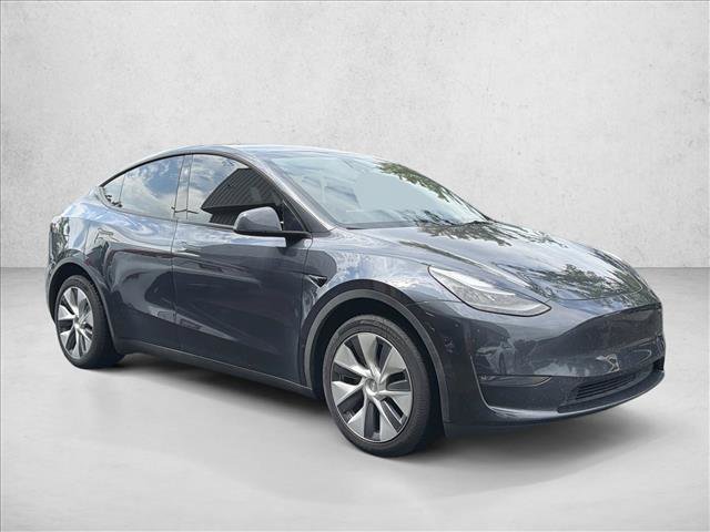Used 2024 Tesla Model Y Long Range AWD/4WD video 3