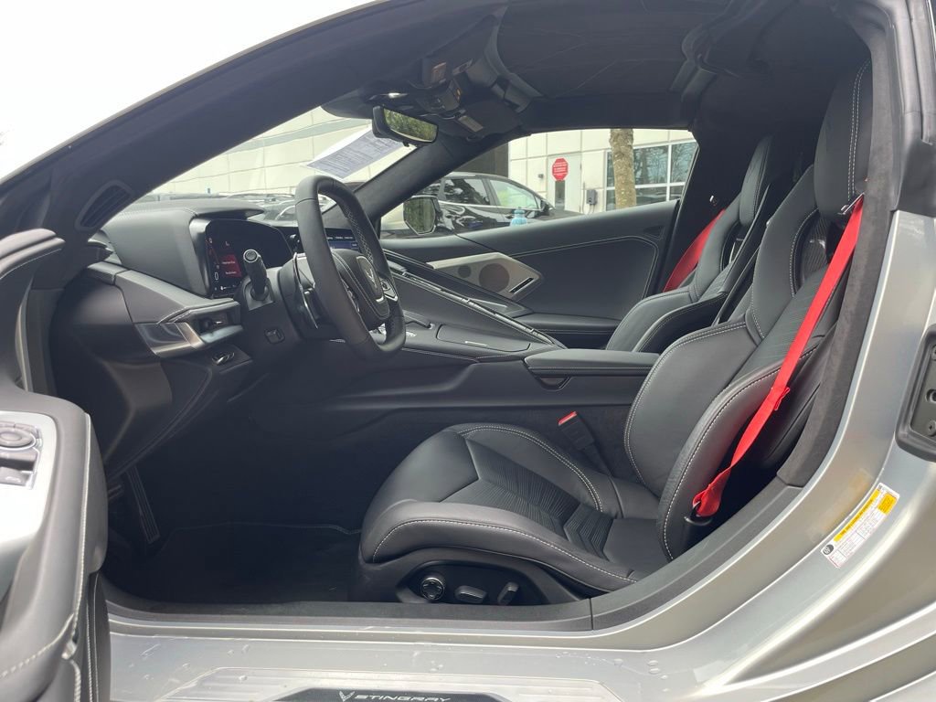 Used 2023 Chevrolet Corvette Stingray Premium Cpe w/ Z51 Performance Package image 21