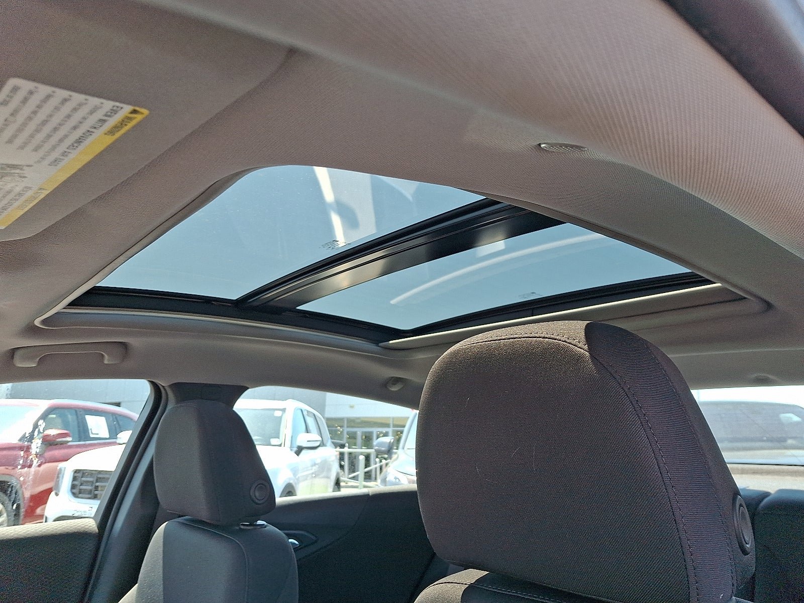 Used 2022 Chevrolet Malibu LT FWD image 15