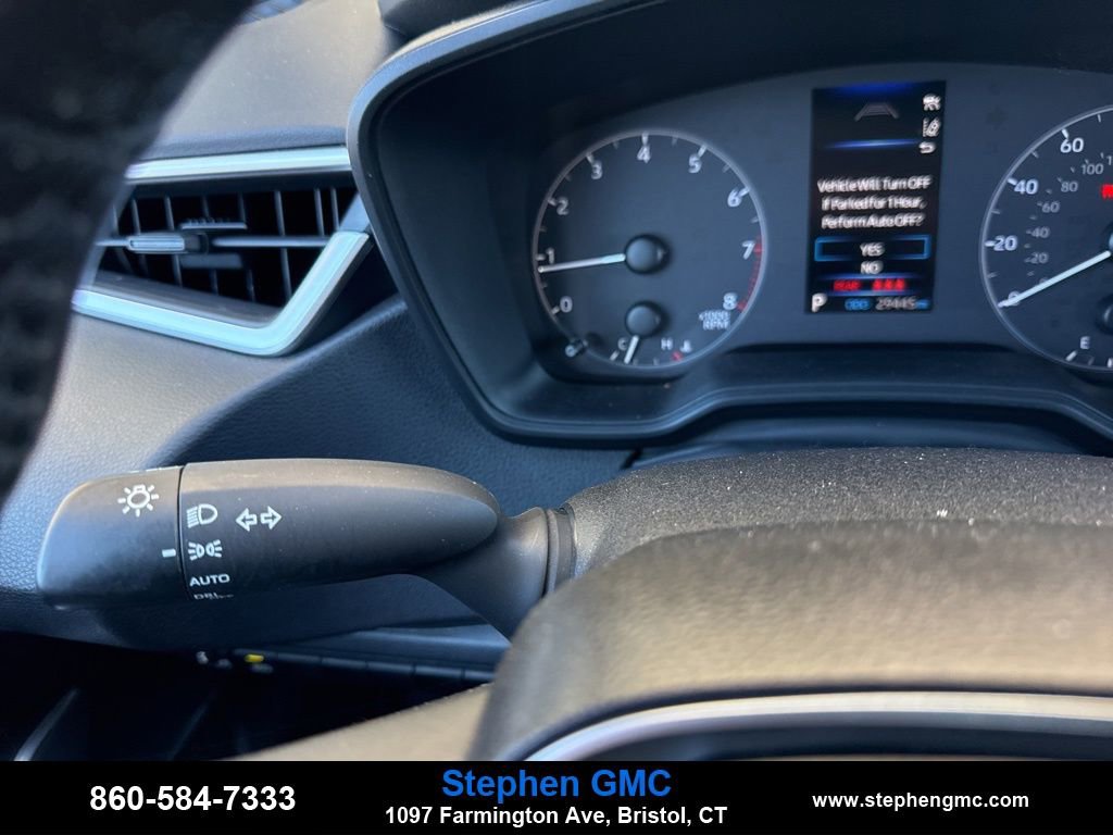 Used 2023 Toyota Corolla SE w/ Carpet Mat Package (TMS) image 17