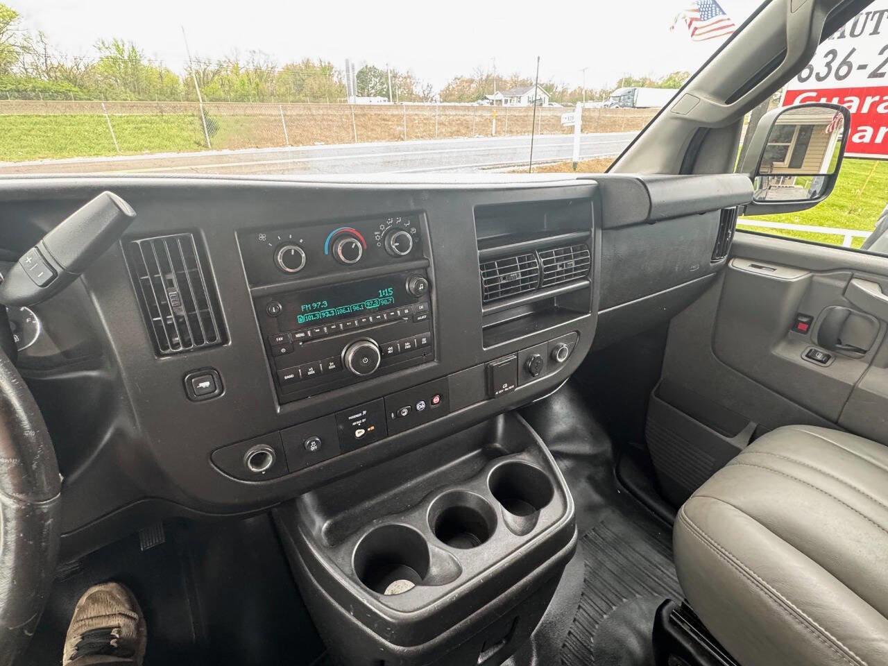 Used 2016 Chevrolet Express 2500 LS RWD image 17