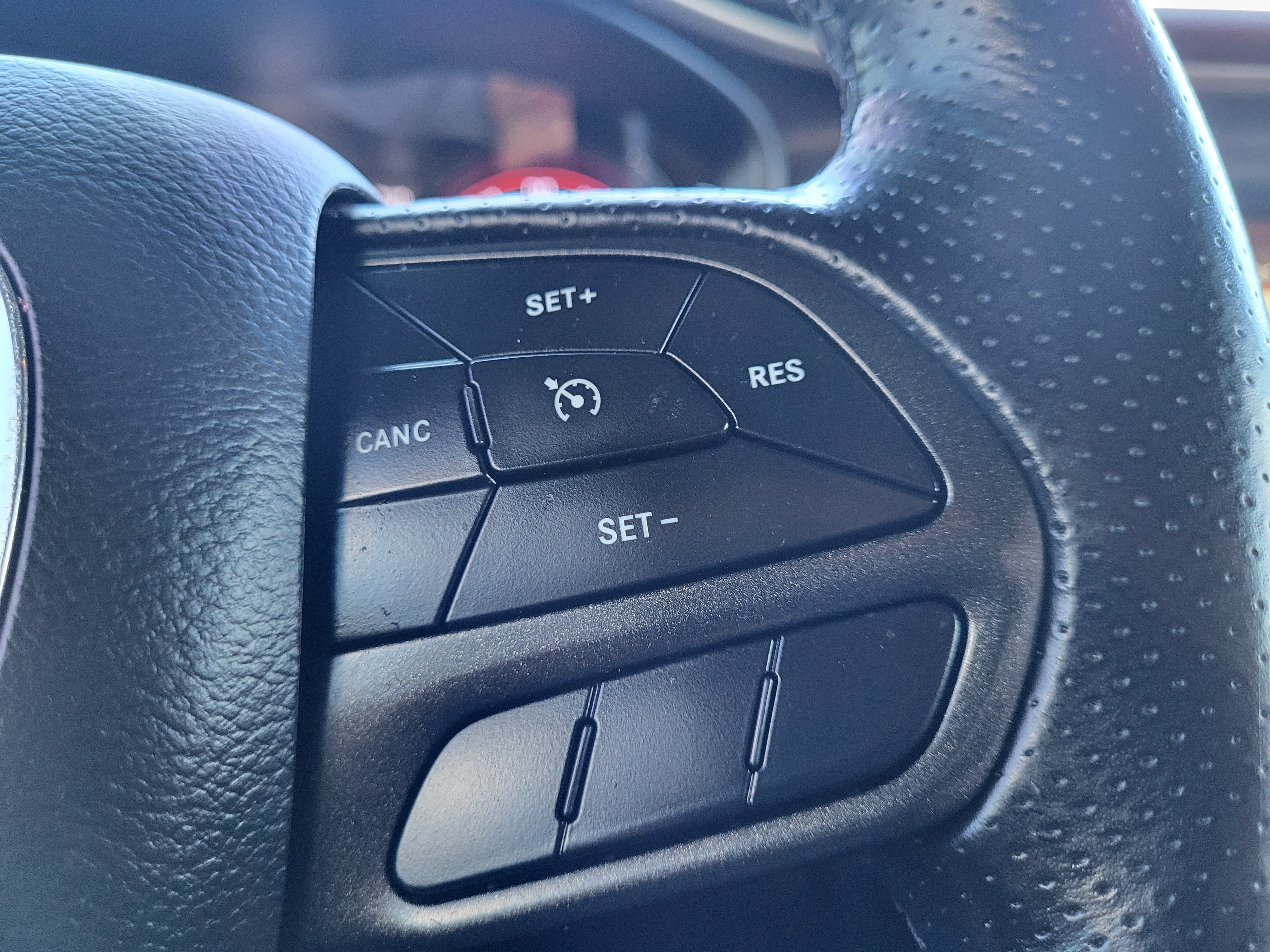 Used 2021 Dodge Challenger SXT RWD image 29